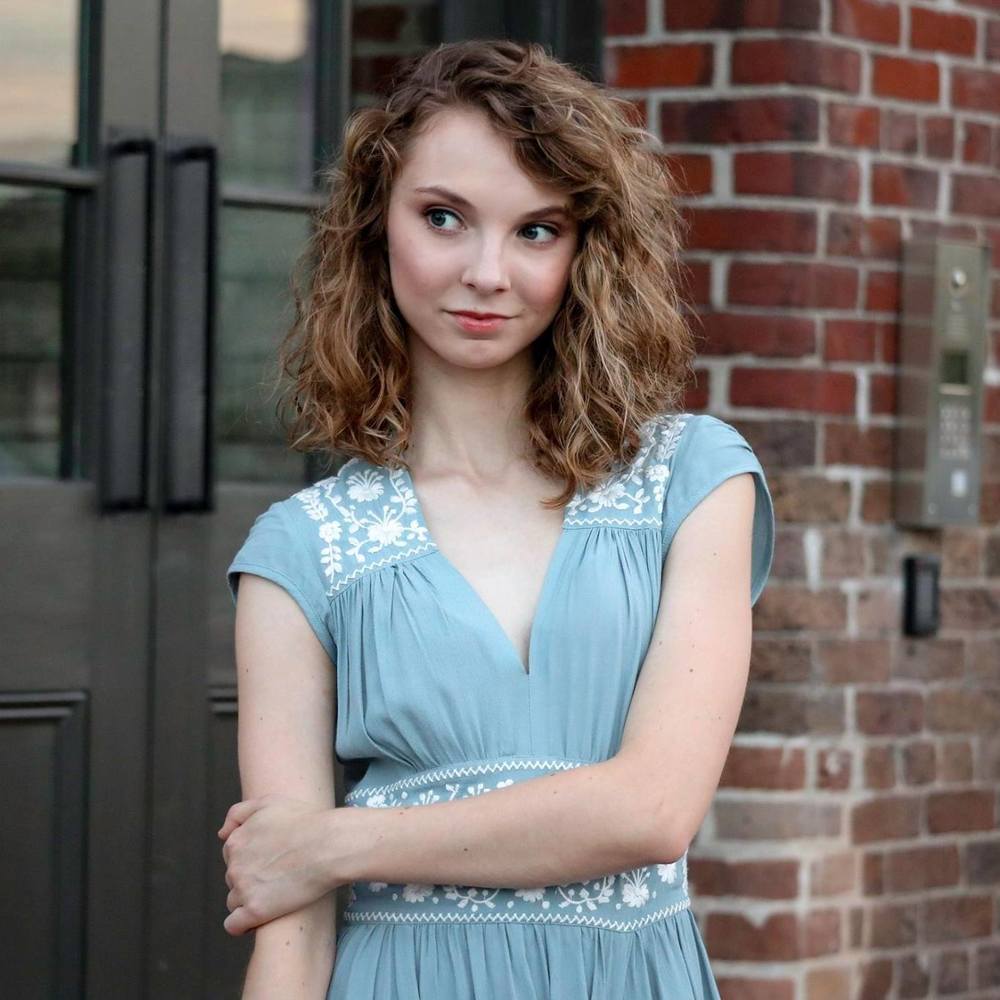Meet your Posher, Emily